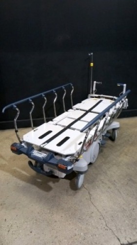 STRYKER 1025 ZOOM BIG WHEEL STRETCHER WITH SCALE