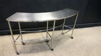 SS TABLE