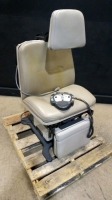 MIDMARK 411 POWER EXAM CHAIR