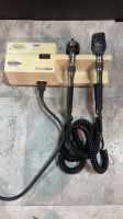 WELCH ALLYN 767 SERIES OTO/OPTHALMOSCOPE WITH HEADS