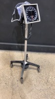SPHYGMOMANOMETER ON ROLLING STAND