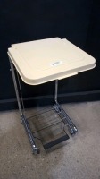 LINEN CART