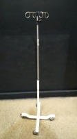 IV POLE