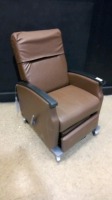 RECLINER