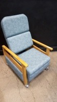 RECLINER