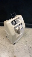 DEVILBISS 5 LITER OXYGEN CONCENTRATOR