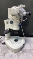 NIKON SMZ1500 LAB MICROSCOPE WITH 2 EYEPIECES (C-W10XB/22) AND 1 OBJECTIVE (WD 54 1X)