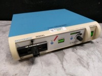 DYONICS/SMITH AND NEPHEW 300XL LIGHT SOURCE