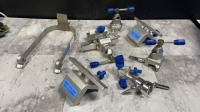 LOT OF MAQUET OR TABLE CLAMPS
