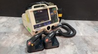 MEDTRONIC/PHYSIO-CONTROL LIFEPAK 20 BIPHASIC DEFIB WITH PACING, 3 LEAD ECG, ANALYZE, PADDLES