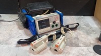 ZOLL E-SERIES BIPHASIC DEFIB WITH PACING, 12 LEAD ECG, ANALYZE, PADDLES