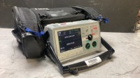 ZOLL E-SERIES BIPHASIC DEFIB WITH PACING, 12 LEAD ECG, CO2, SPO2, NIBP, ANALYZE, BATTERY