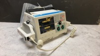 ZOLL M-SERIES BIPHASIC DEFIB WITH PACING, 3 LEAD ECG, PADDLES, BATTERY