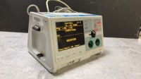 ZOLL M-SERIES BIPHASIC DEFIB WITH PACING, 3 LEAD ECG, CO2, SPO2, ANALYZE, BATTERY