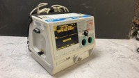 ZOLL M-SERIES BIPHASIC DEFIB WITH PACING, 3 LEAD ECG, SPO2, NIBP, ANALYZE, BATTERY