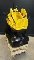 LOT OF RUBBERMAID MOP BUCKET WITH WRINGER