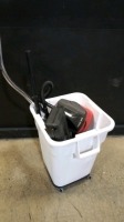 LOT OF VARIOUS CLEANING EQUIPMENT