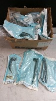 LOT OF LARYNGOSCOPE BLADES