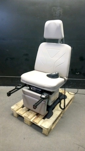 MIDMARK 75L POWER EXAM CHAIR WITH FOOT CONTROL