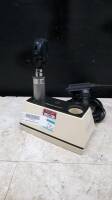 WELCH ALLYN 71110 OTO/OPHTHALMOSCOPE WITH 1 HEAD AND CHARGER