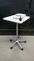 VERATHON BVI 3000 BLADDER SCANNER WITH PROBE (2 MHZ) ON ROLLING STAND