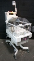 GE GIRAFFE OMNIBED INFANT INCUBATOR