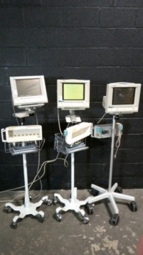 HP PATIENT MONITORS ON ROLLING STANDS