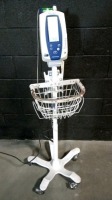 WELCH ALLYN PATIENT MONITOR ON ROLLING STAND