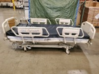 HILL-ROM ADVANTA P1600 HOSPITAL BED WITH HEAD & FOOTBOARD