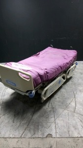 HILL-ROM TOTALCARE SPORT HOSPITAL BED