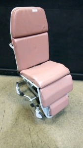 HAUSTED STRETCHER CHAIR