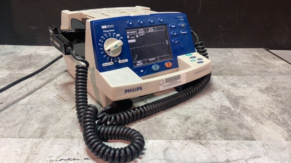 PHILIPS HEARTSTART XL DEFIB WITH PACING, 3 LEAD ECG, SPO2, PADDLES