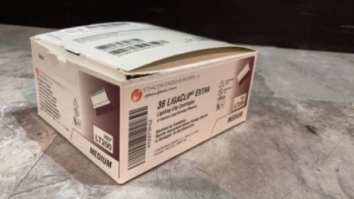 ETHICON LIGATING CLIP CARTRIDGES (REFLT200) EXP 10-31-2024 (OPEN BOX)