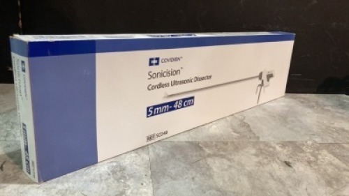 COVIDIEN CORDLESS ULTRASONIC DISSECTOR (REF SCD48) EXP 06-15-2024