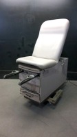 RITTER/MIDMARK 304 EXAM TABLE