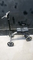 DRIVE 790 KNEE WALKER