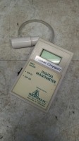 RESPIRONICS DIGITAL MANOMETER