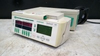 B BRAUN OUTLOOK 100 INFUSION PUMP