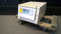 THERMO SCIENTIFIC HERAEUS LABOFUGE 400 CENTRIFUGE