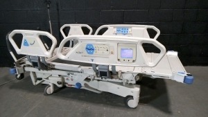 HILL-ROM TOTAL CARE P1900 HOSPITAL BED W/SCALE