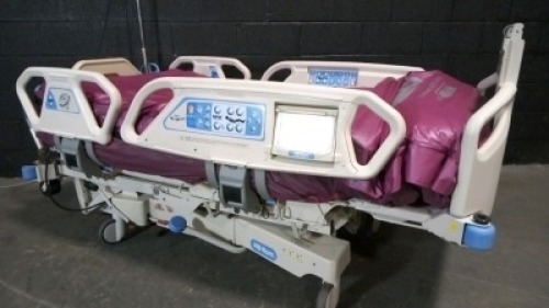 HILL-ROM TOTALCARE P1900 HOSPITAL BED W/SCALE,HEAD & FOOTBOARD