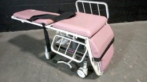 HAUSTED VIC STRETCHER CHAIR