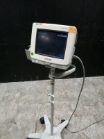 PHILIPS INTELLIVUE MP5 PATIENT MONITOR ON ROLLING STAND