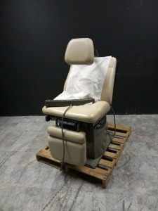 RITTER 75 EVOLUTION POWER EXAM CHAIR WITH FOOTSWITCH