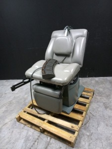 RITTER 75 EVOLUTION POWER EXAM CHAIR WITH FOOTSWITCH
