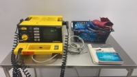 PHILIPS CODEMASTER DEFIBRILLATOR WITH ACCESSORIES