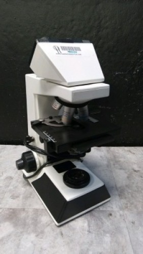 SEILER MICROLUX III LAB MICROSCOPE WITH 4 OBJECTIVES (100, 40, 10, 4)