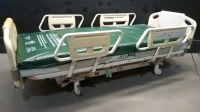 HILL-ROM P1600 ADVANTA HOSPITAL BED WITH HEAD AND FOOT BOARDS (SCALE)