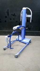 ARJO MAXI MOVE PATIENT LIFT WITH HAND CONTROL