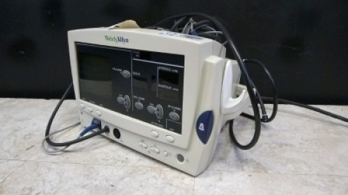 WELCH ALLYN 6200 SERIES VITAL SIGNS MONITOR WITH CABLES (SPO2, BP)